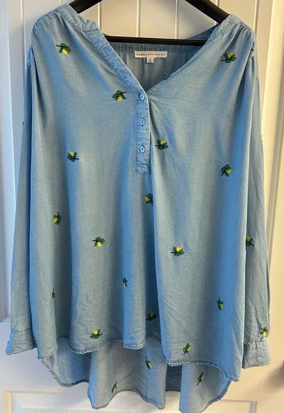 Jane + Delancey Women's 2X Lemon Embroidered Lyocell High-Low Tunic Shirt